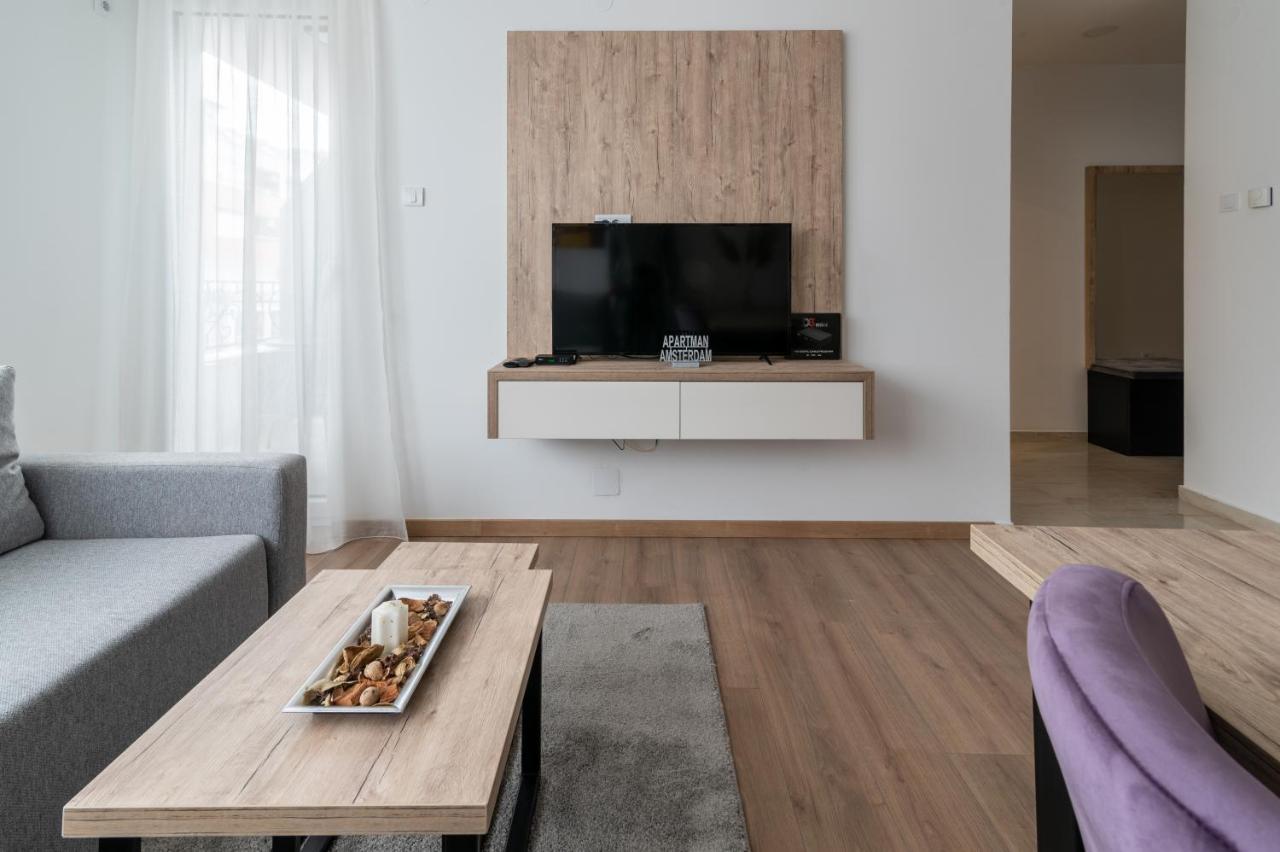 Daisy Resort Újvidék Kültér fotó