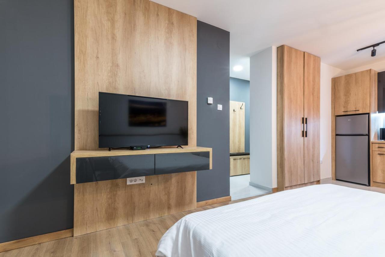 Daisy Resort Újvidék Kültér fotó